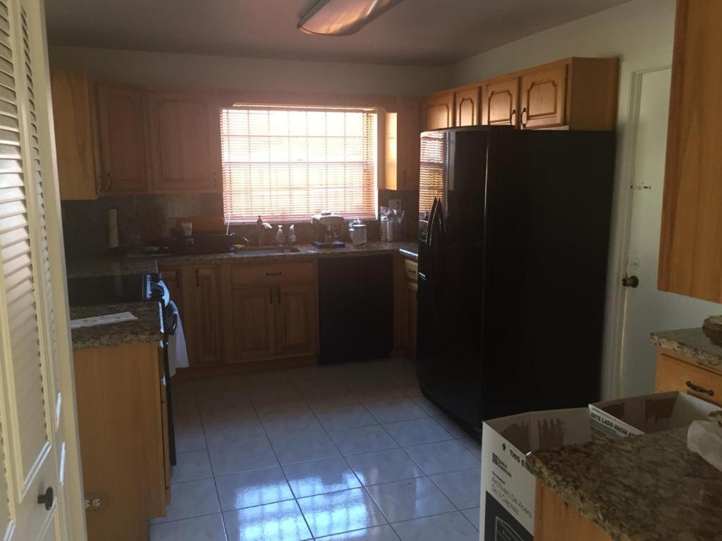 82-10Sw 135Av Villa Miami Buitenkant foto