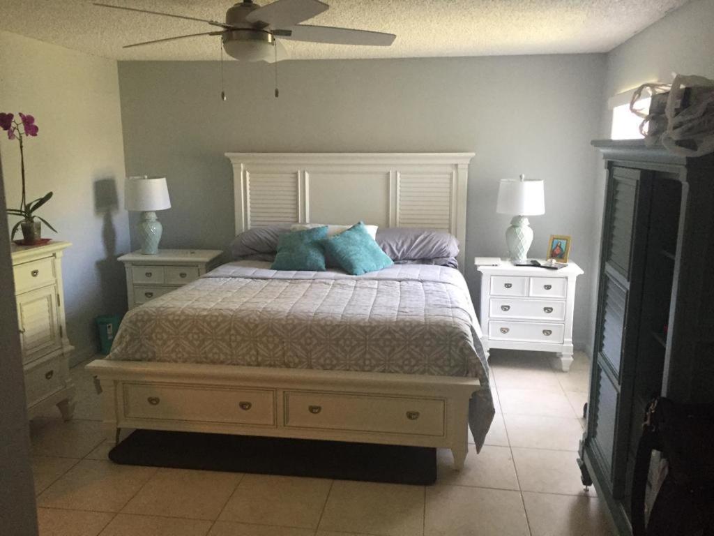82-10Sw 135Av Villa Miami Buitenkant foto